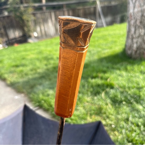 Vintage faded black Parasol with Wooden Handle - Picture 9 of 15